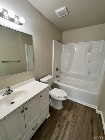 $199,900 | 12054 Criterion Avenue, St. Louis, MO 63138