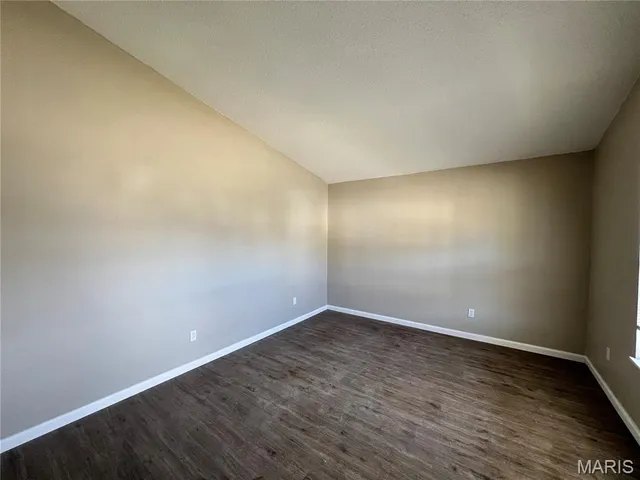 $199,900 | 12054 Criterion Avenue, St. Louis, MO 63138