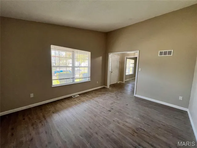 $199,900 | 12054 Criterion Avenue, St. Louis, MO 63138