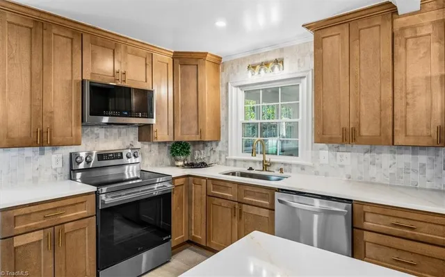 $499,000 | 803 Sunset Drive, High Point, NC 27262