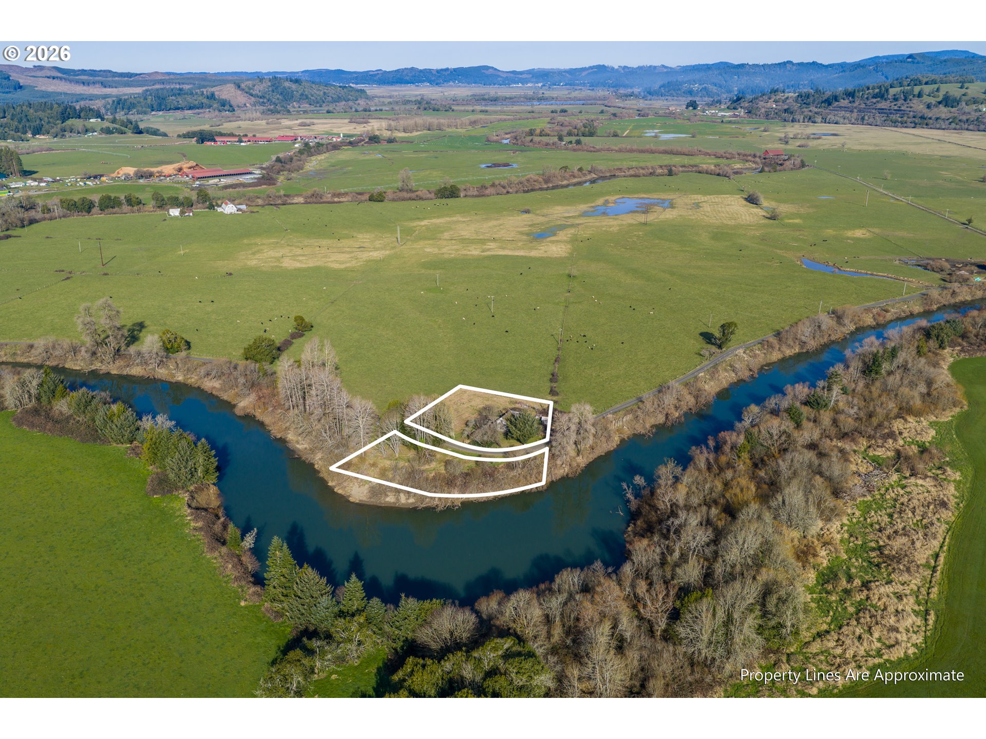 93703 Lower Norway Lane Myrtle Point, OR 97458 - Photo 31 of 41