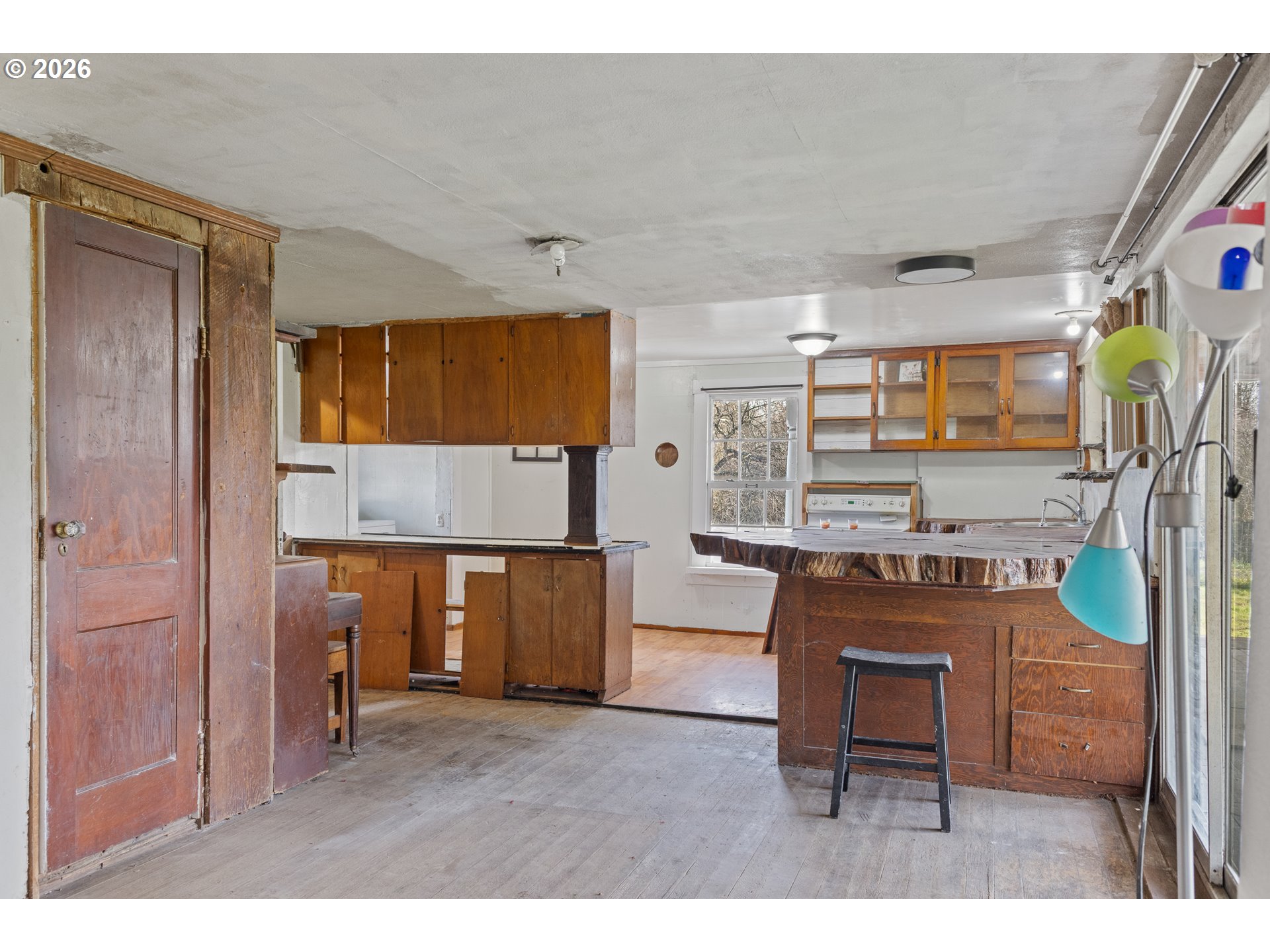 93703 Lower Norway Lane Myrtle Point, OR 97458 - Photo 9 of 41