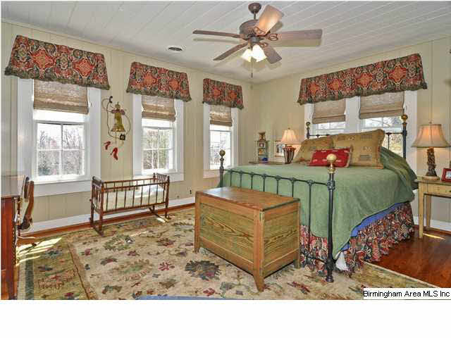 1837 Shades Crest Road Birmingham, AL 35216 - Photo 19 of 32