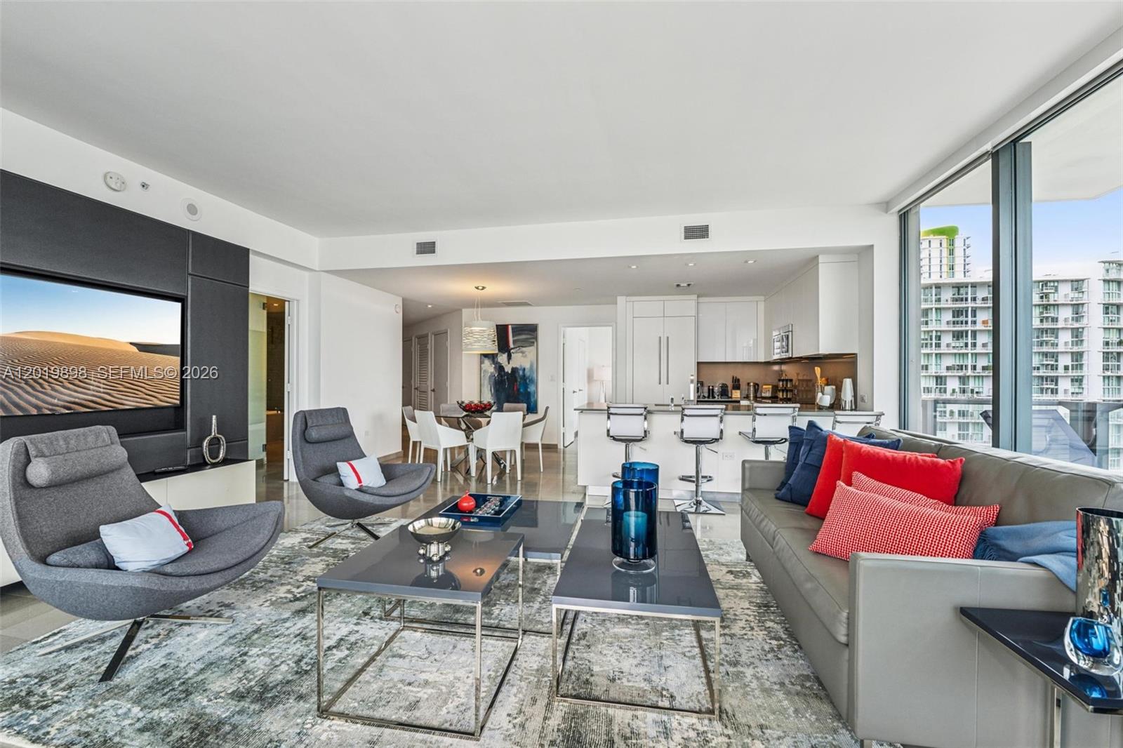 88 Southwest 7th Street, Unit 2111 Miami, FL 33130 - Photo 15 of 30