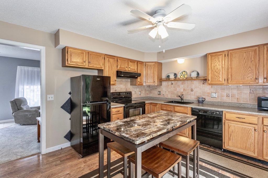 150 Hillside Road, Unit 22 Westfield, MA 01085 - Photo 8 of 31 Gallery Image 8