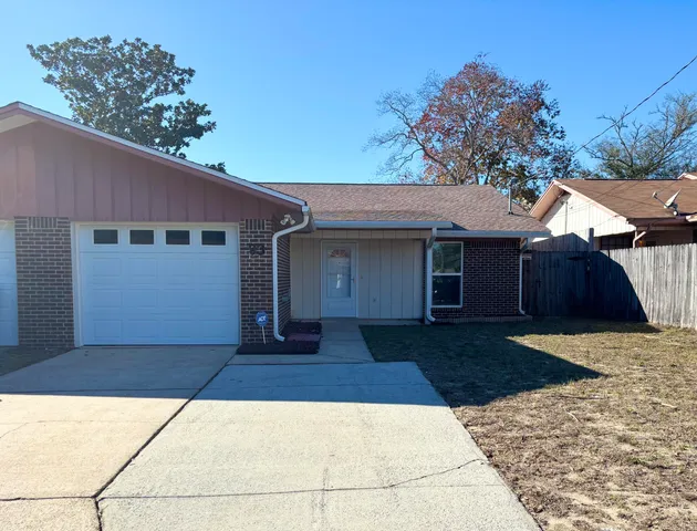 $2,100 | 93 Cutter Lane, Shalimar, FL 32579