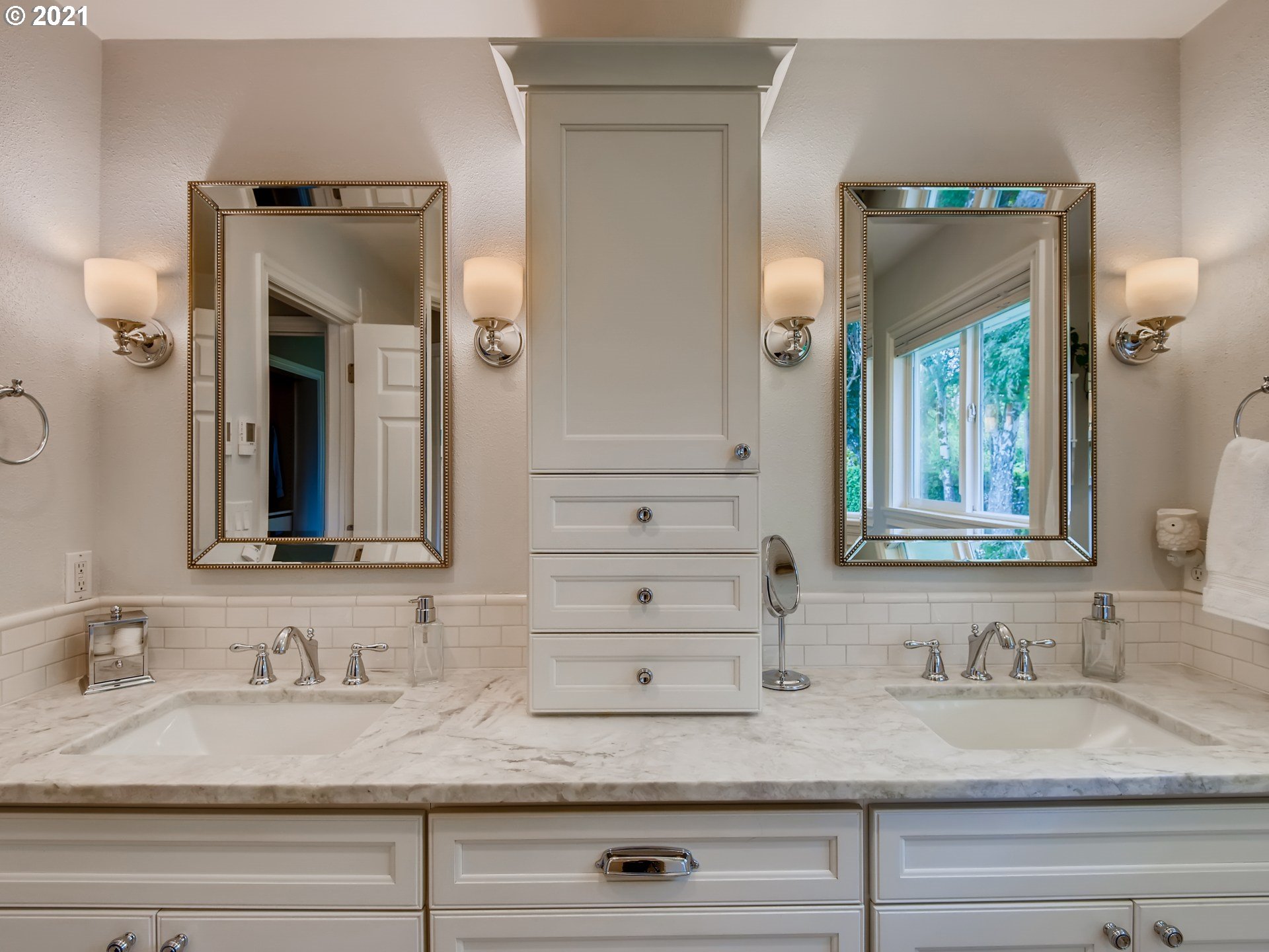 180 Northeast Williams Road Gresham, OR 97080 - Photo 17 of 26 Gallery Image 17