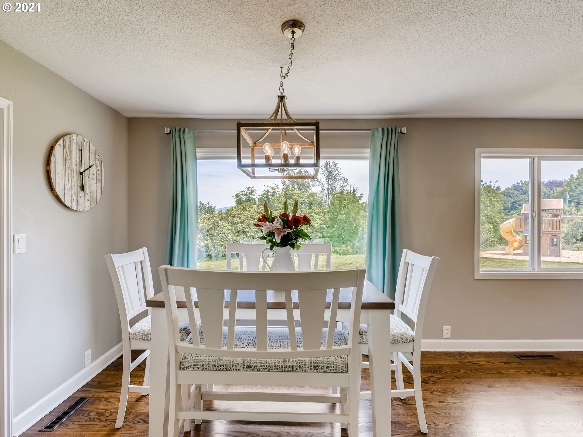 180 Northeast Williams Road Gresham, OR 97080 - Photo 8 of 26 Gallery Image 8