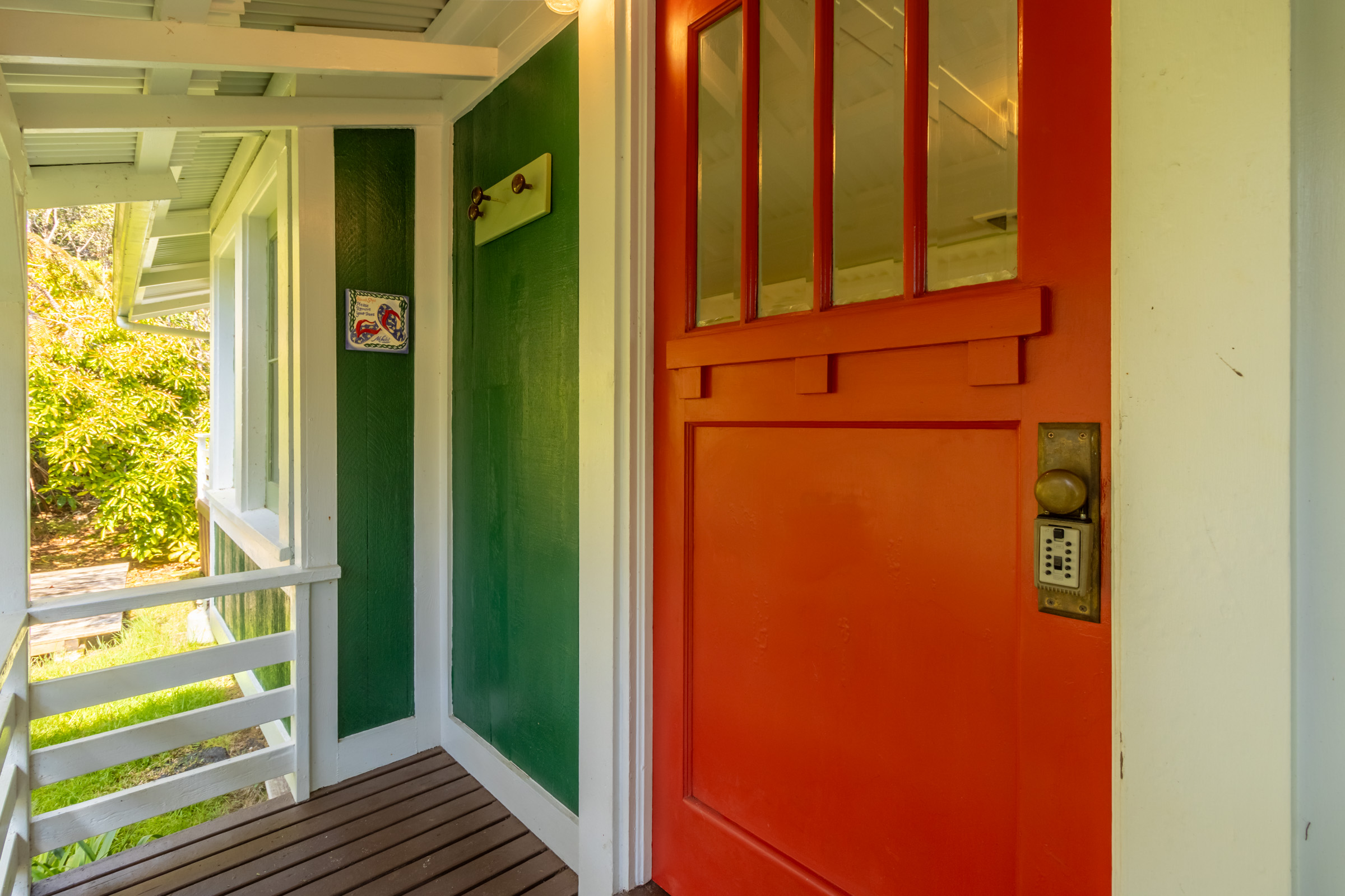 19-4035 Wright Road Volcano, HI 96785 - Photo 2 of 25 a view of front door