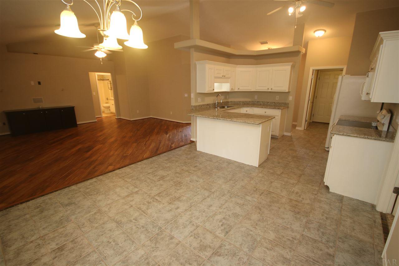 4722 Ridge Pointe Drive Pace, FL 32571 - Photo 13 of 50 6/2019. KItchen has ceiling fan with light.
