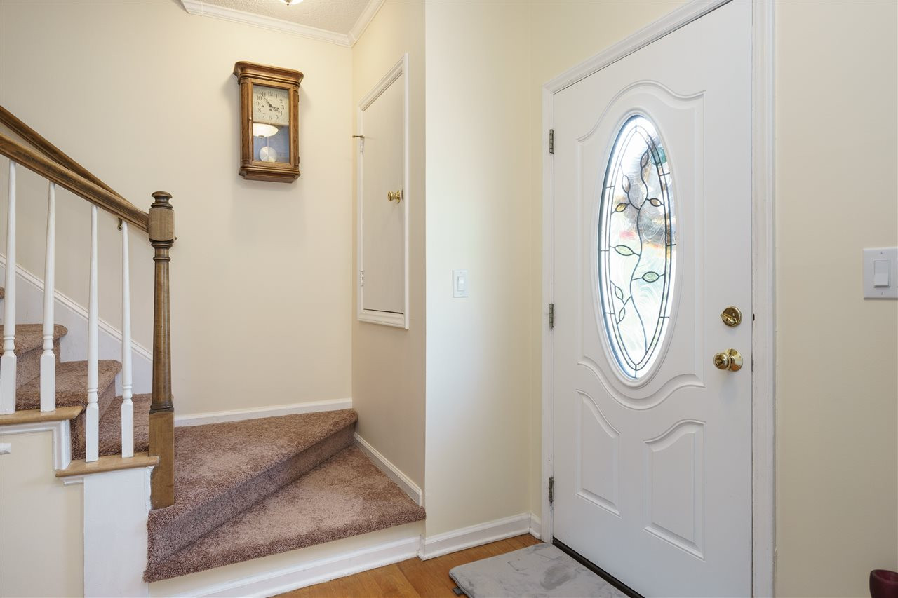 1046 Loop Road Clayton, NC 27527 - Photo 3 of 25 Foyer