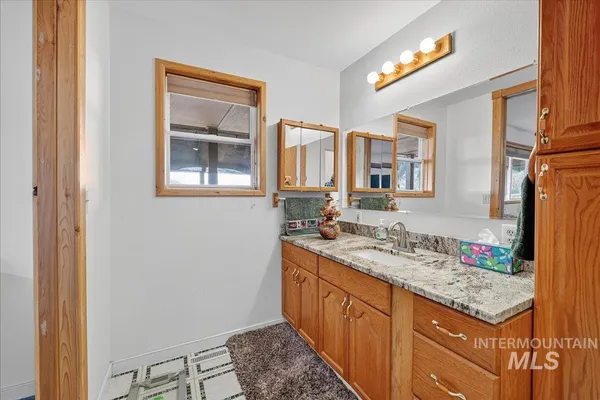 $4,800,000 | 2070 Missman Road, Unit 2, Council, ID 83612