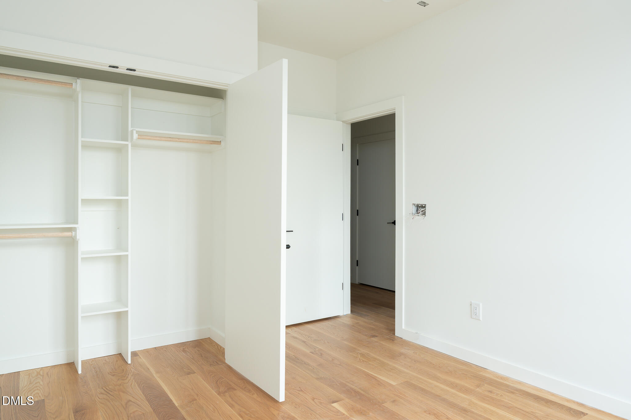 301.5 Bickett Boulevard Raleigh, NC 27608 - Photo 25 of 35