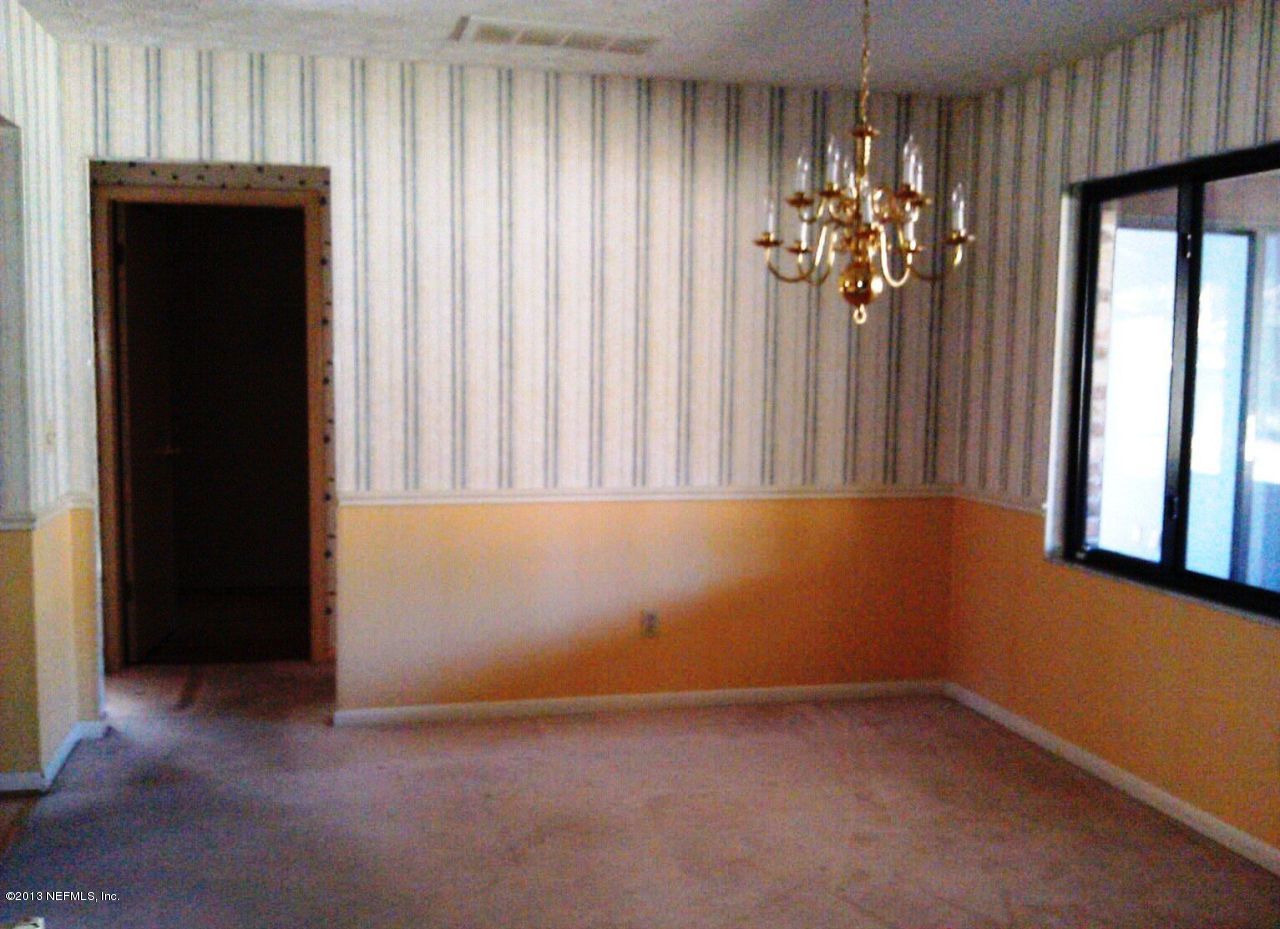 1611 Lemonwood Road Jacksonville, FL 32259 - Photo 3 of 13 Dining room