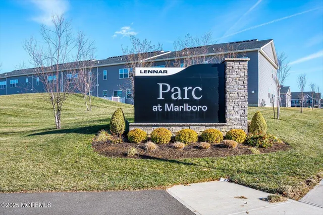 $949,000 | 1001 Navigator Avenue, Marlboro, NJ 07746