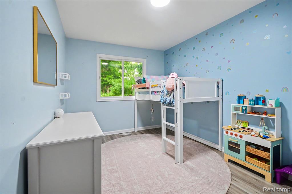 4105 Crocus Road Waterford, MI 48328 - Photo 24 of 47 Gallery Image 24