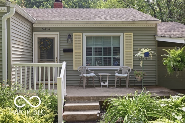 5313 Ralston Avenue Indianapolis, IN 46220 - Photo 3 of 22