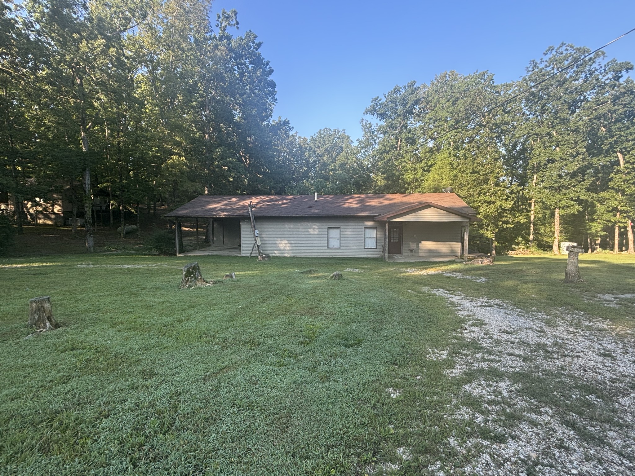 294 Ridgeway Drive Sugar Tree, TN 38380 - Photo 3 of 28