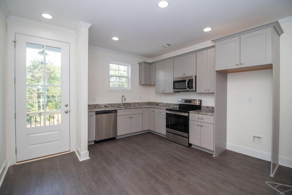 207 Banksia Road Aiken, SC 29803 - Photo 4 of 17