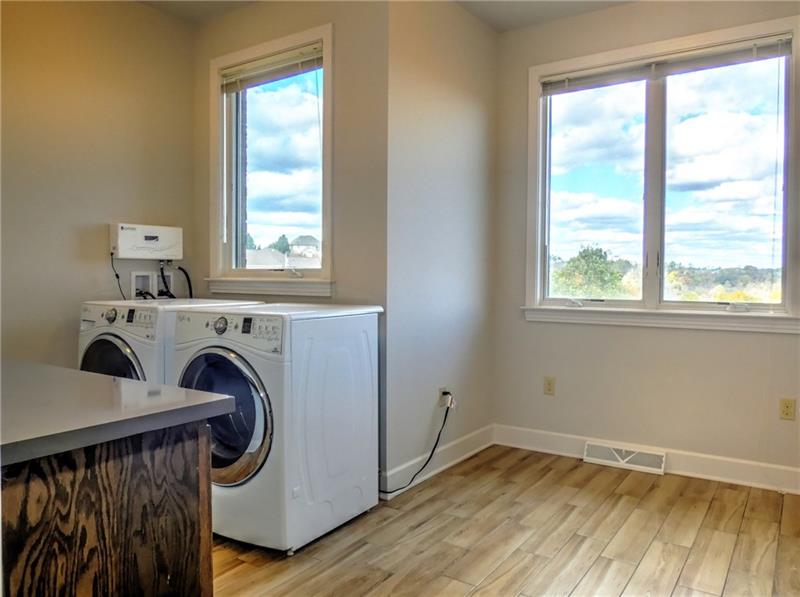 2121 John's Ridge Road Coraopolis, PA 15108 - Photo 18 of 22 Gallery Image 18