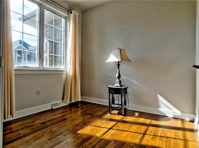 2121 John's Ridge Road Coraopolis, PA 15108 - Photo 5 of 22 DEN/OFFICE