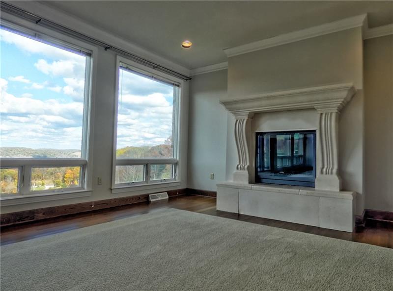 2121 John's Ridge Road Coraopolis, PA 15108 - Photo 10 of 22 Gallery Image 10