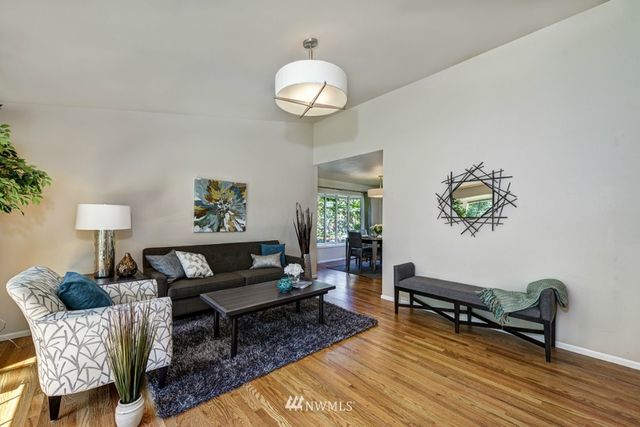 $806,888 | 6112 142nd Court Northeast, Redmond, WA 98052