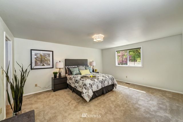 $806,888 | 6112 142nd Court Northeast, Redmond, WA 98052