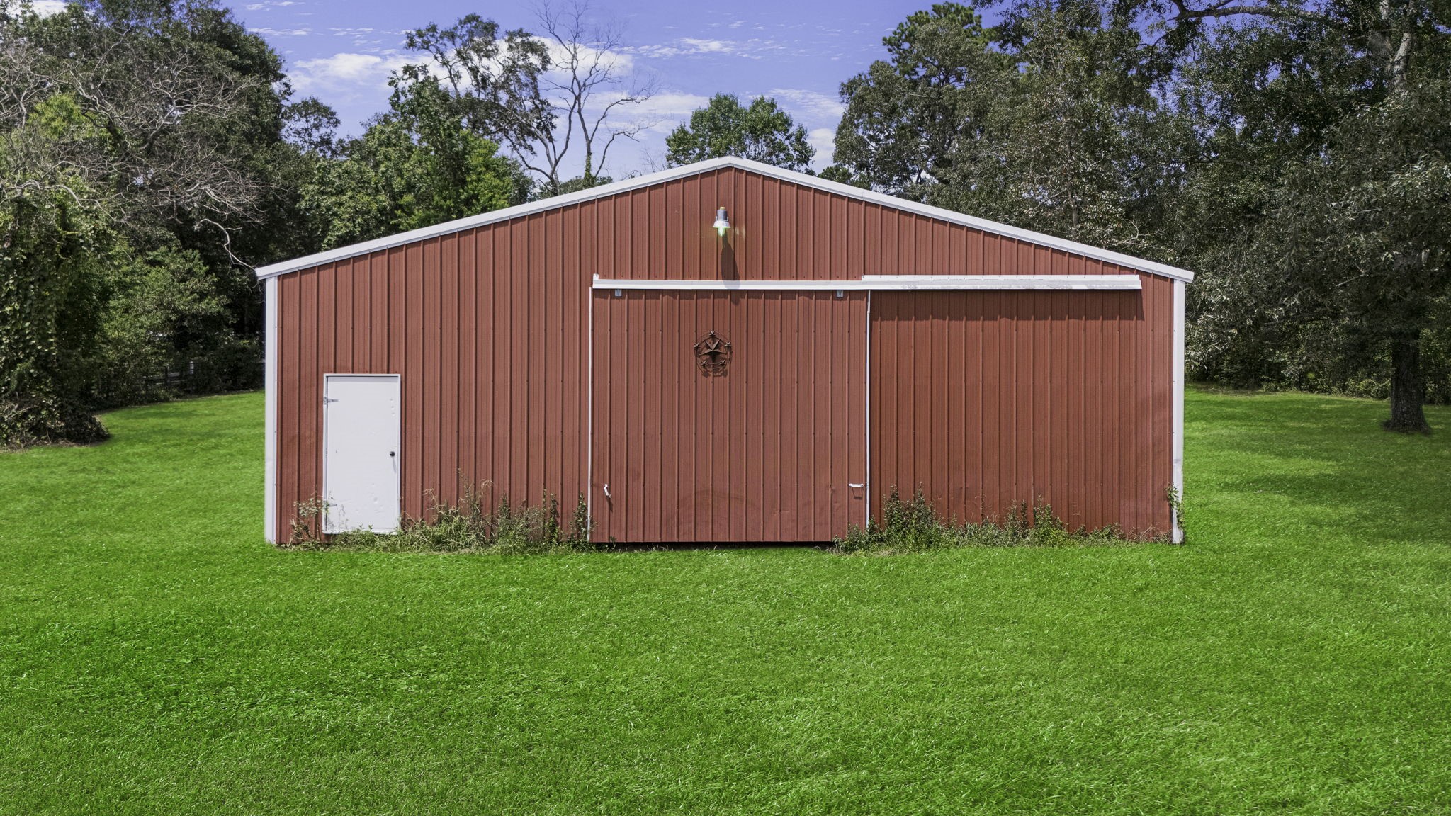 13180 Morgan Drive Splendora, TX 77372 - Photo 24 of 34 a view of backyard with tub