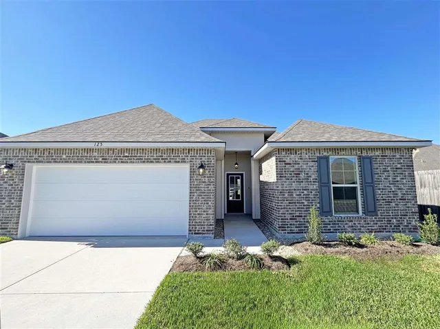 $252,490 | 125 Chandler Lane, Sulphur, LA 70665