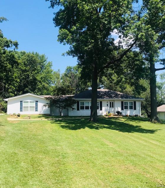 9809 East Watson Road St. Louis, MO 63126 - Photo 1 of 20 Gallery Image 1