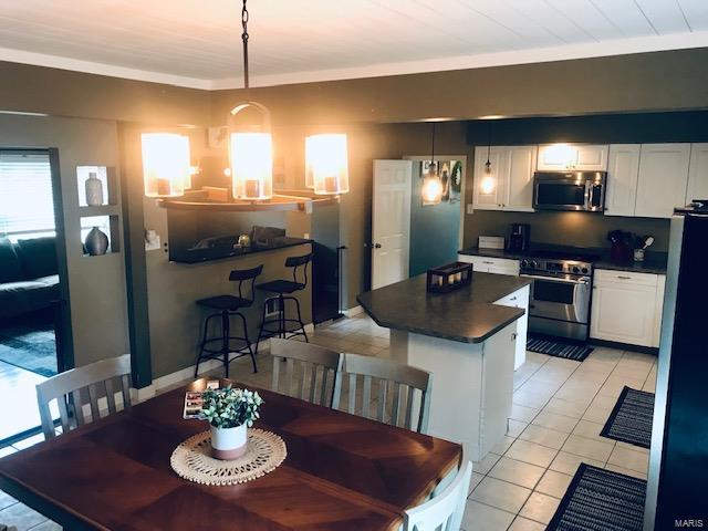 9809 East Watson Road St. Louis, MO 63126 - Photo 4 of 20 Gallery Image 4