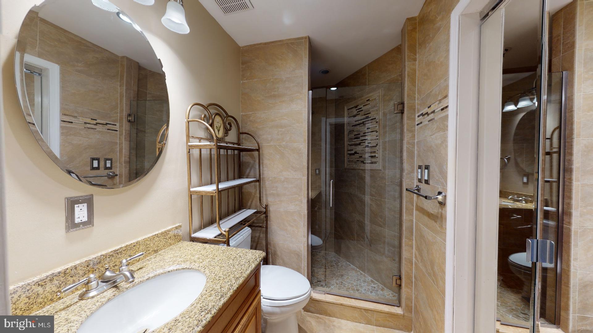 6905 Ben Franklin Road Springfield, VA 22150 - Photo 14 of 64