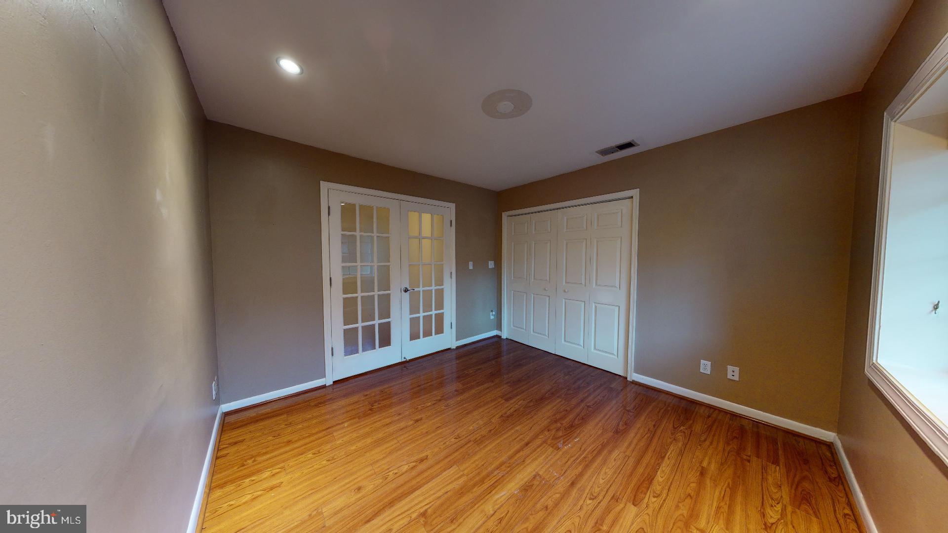 6905 Ben Franklin Road Springfield, VA 22150 - Photo 33 of 64