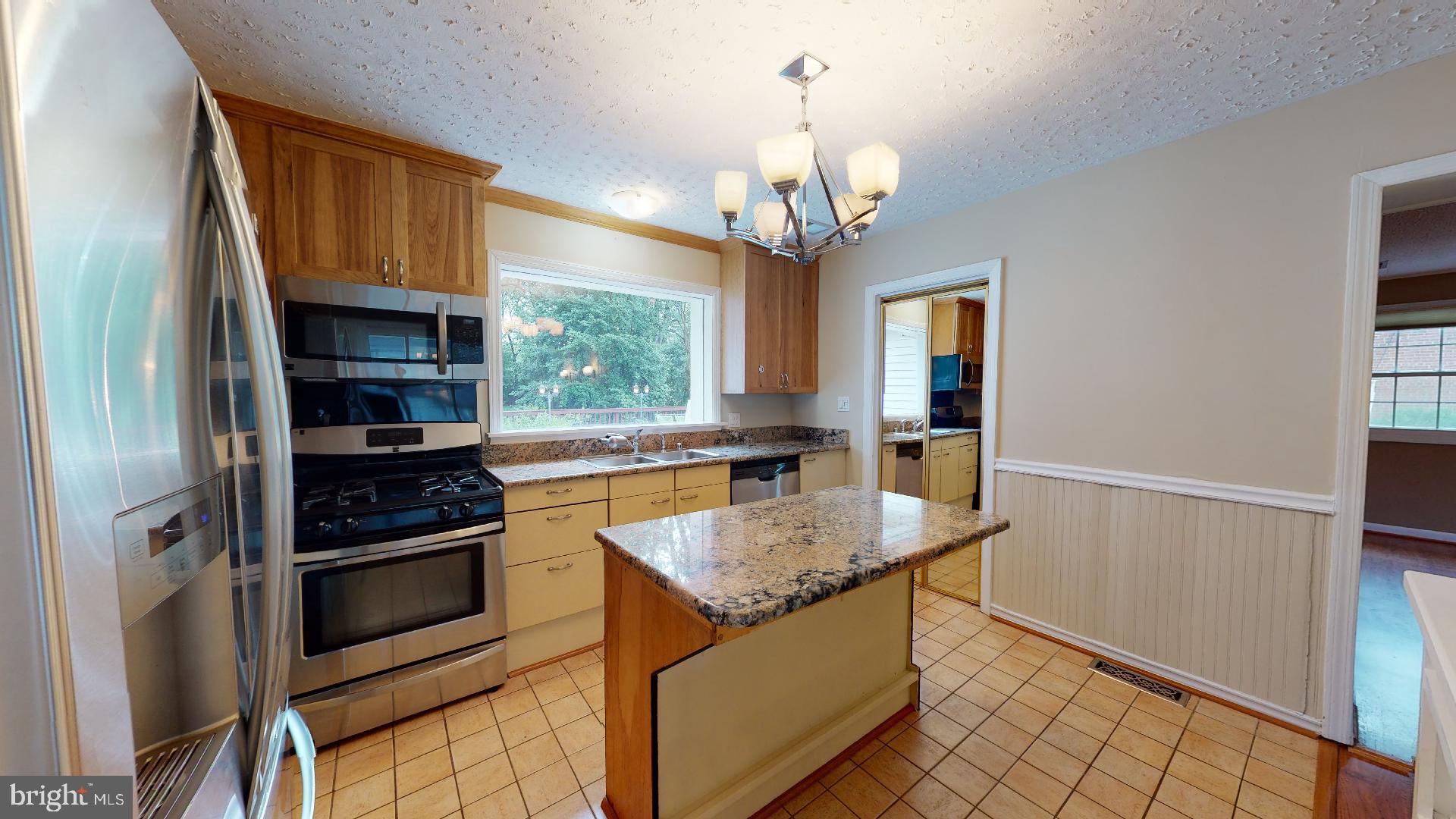 6905 Ben Franklin Road Springfield, VA 22150 - Photo 38 of 64