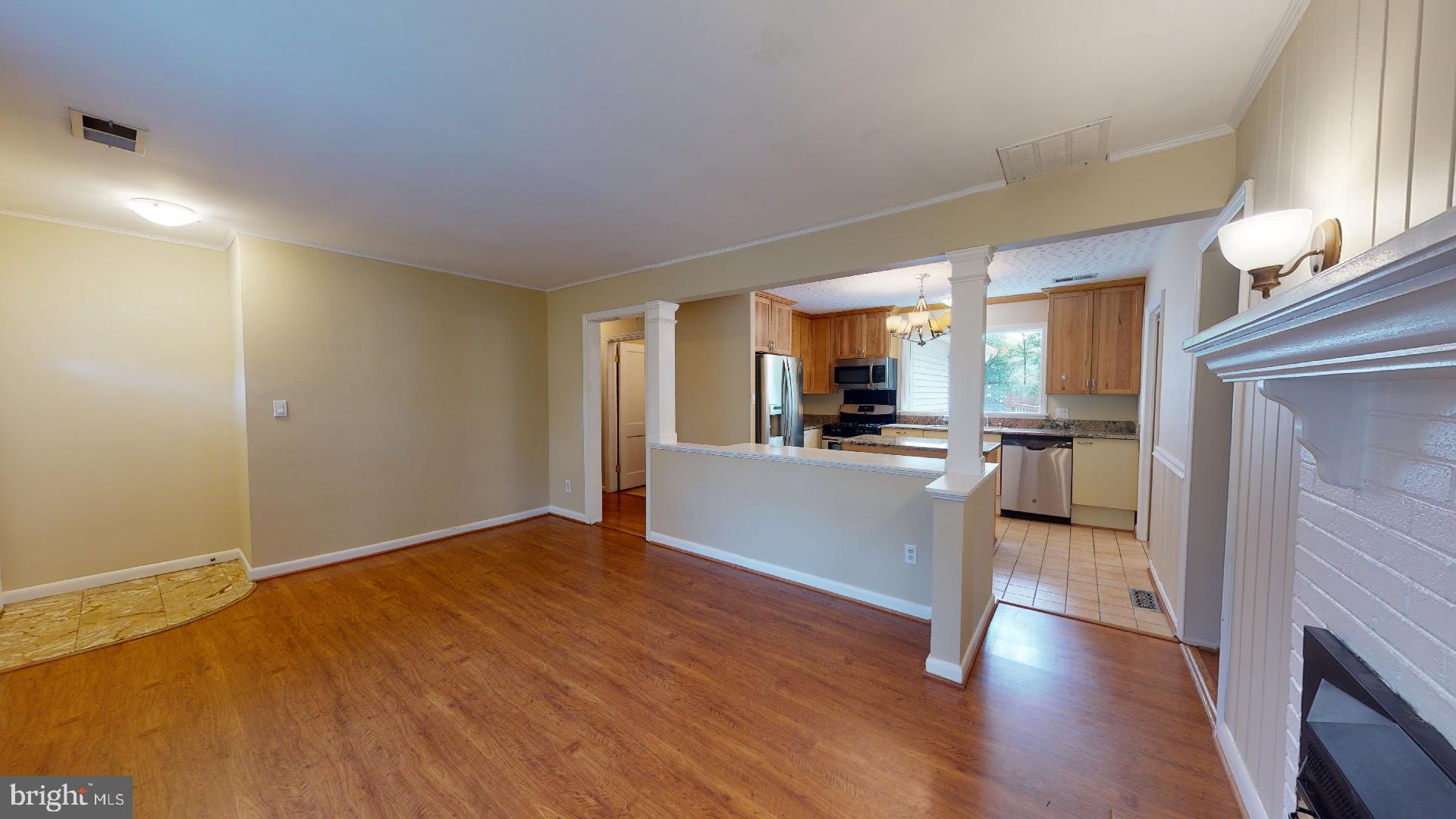 6905 Ben Franklin Road Springfield, VA 22150 - Photo 8 of 64