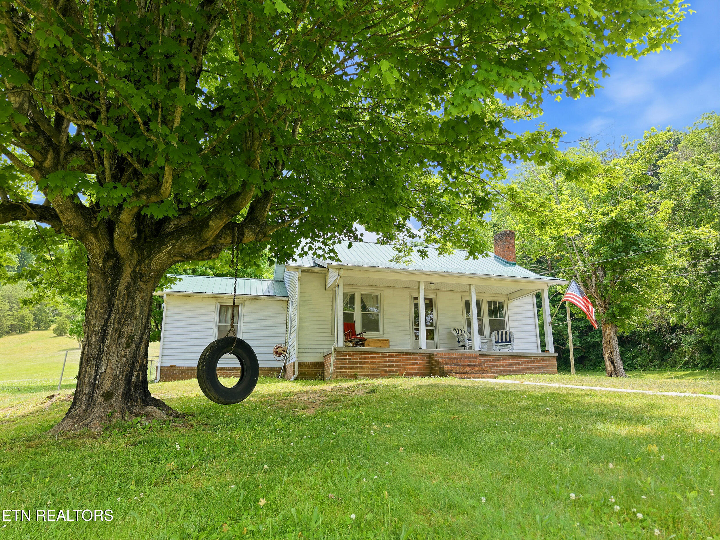 979 Highway 92 Rutledge, TN 37861 - Photo 7 of 36 4_979_tn-92_0004