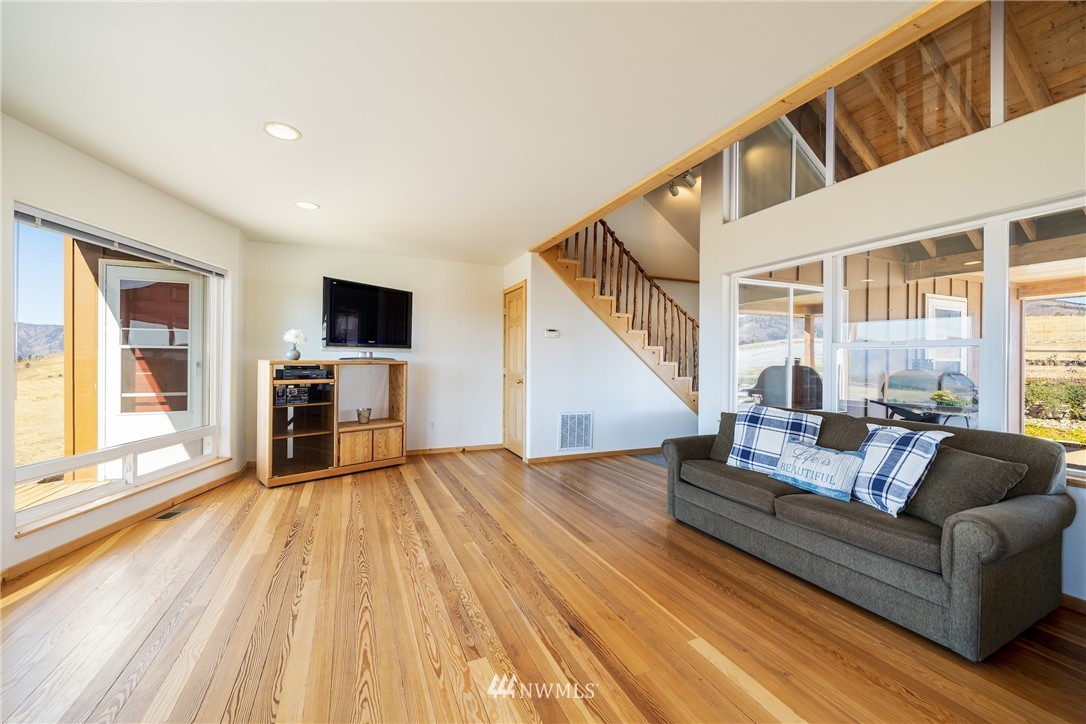 640 Chelan Trails Road Manson, WA 98831 - Photo 19 of 32 Gallery Image 19