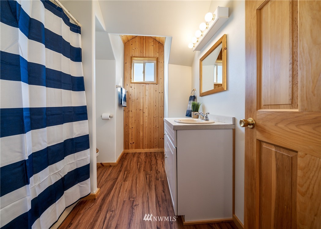 640 Chelan Trails Road Manson, WA 98831 - Photo 28 of 32 Gallery Image 28