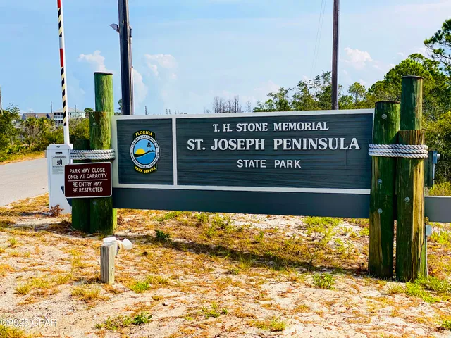 $220,000 | 111 Driftwood Avenue, Port St. Joe, FL 32456