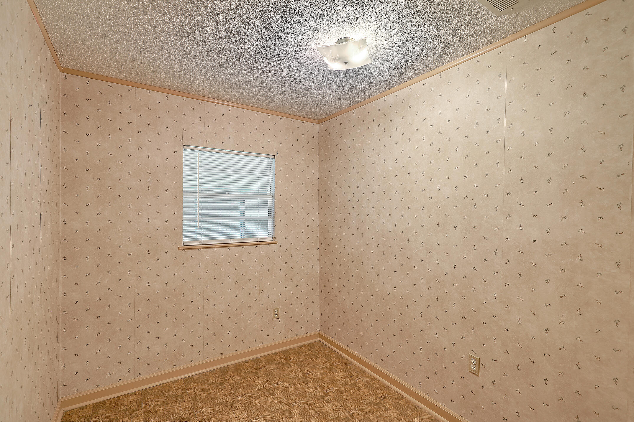 617 College Park Road Ladson, SC 29456 - Photo 17 of 28 Third Bedroom