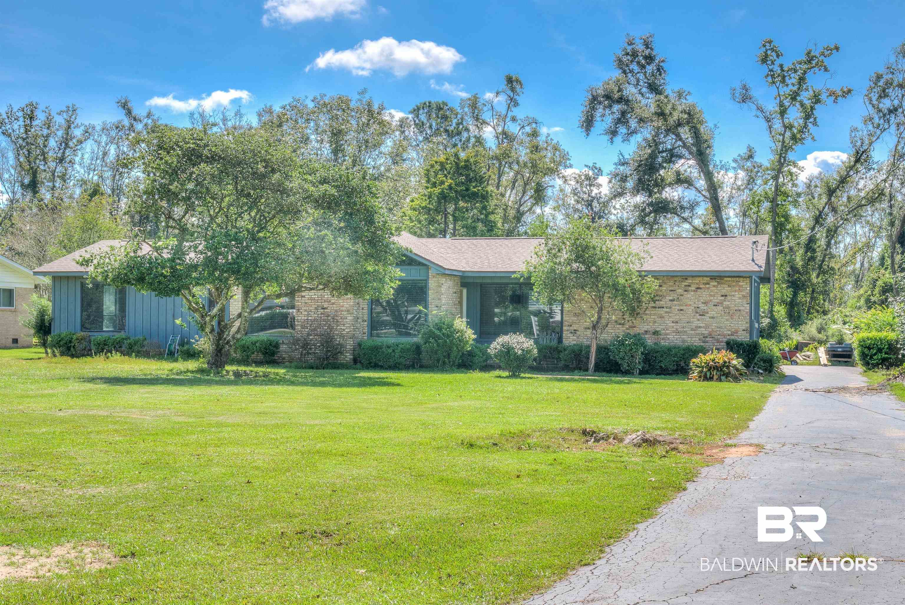 16162 Highway 98 Foley, AL 36535 - Photo 5 of 43 Front view