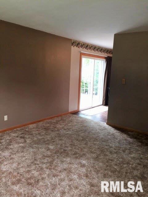 3403 3rd Street Moline, IL 61265 - Photo 6 of 18 Gallery Image 6