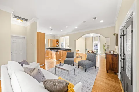 $499,000 | 609 Gardner Street, Houston, TX 77009