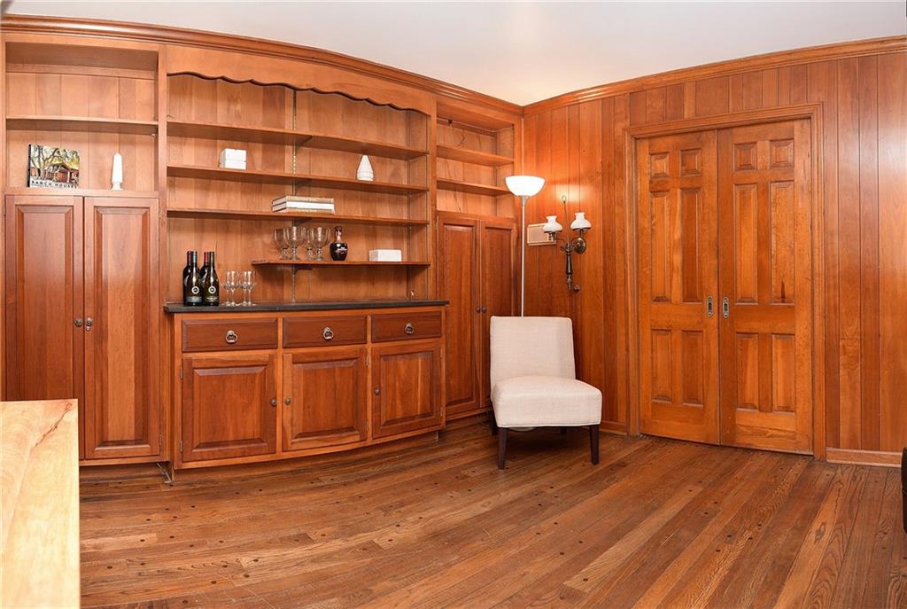 7949 Spring Mill Road Indianapolis, IN 46260 - Photo 14 of 36 Gallery Image 14