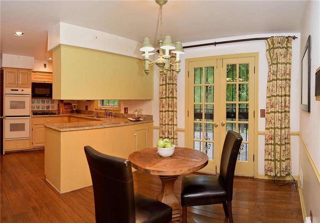 7949 Spring Mill Road Indianapolis, IN 46260 - Photo 19 of 36 Gallery Image 19
