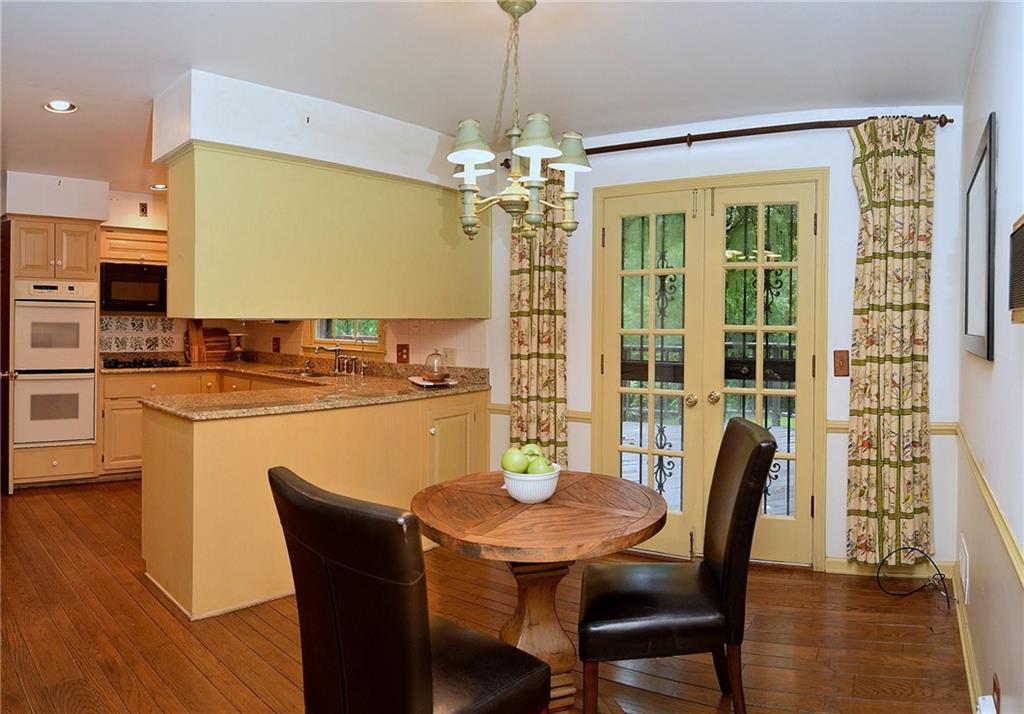 7949 Spring Mill Road Indianapolis, IN 46260 - Photo 20 of 36 Gallery Image 20