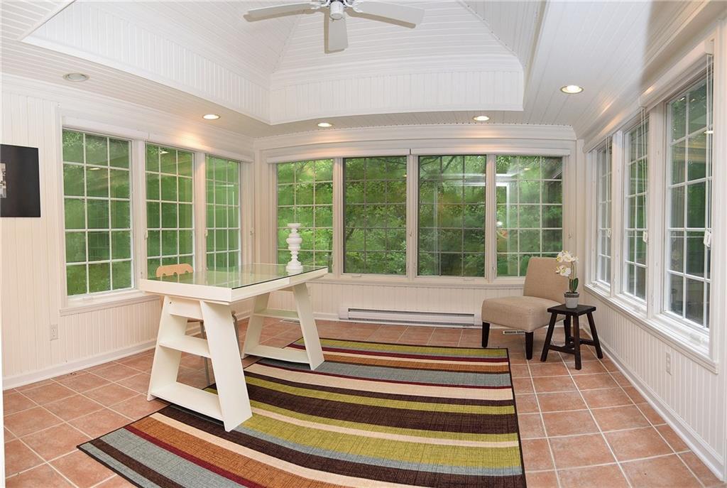 7949 Spring Mill Road Indianapolis, IN 46260 - Photo 10 of 36 Gallery Image 10