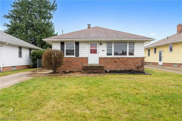 $1,525 | 12304 Orme Road, Garfield Heights, OH 44125
