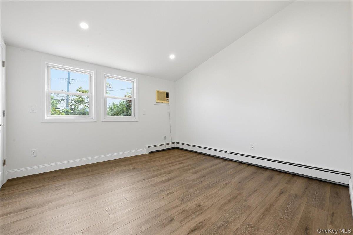 6 Stonecutter Road Levittown, NY 11756 - Photo 10 of 18 Gallery Image 10